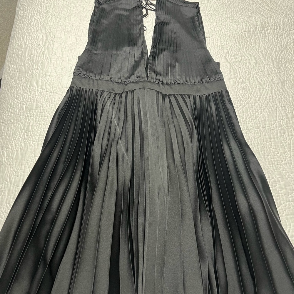 Abercrombie & Fitch Black Pleated Dress
